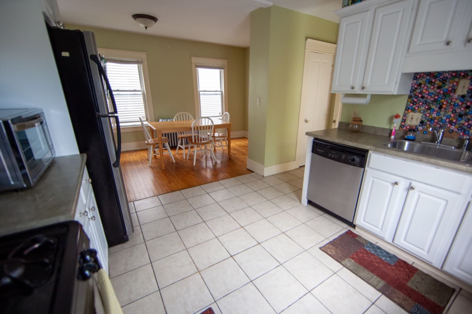302 Colchester Ave - Image 12